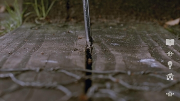 Contradiction Screenshot